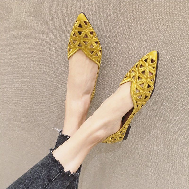 Women's Pointed Toe Breathable Flat Shoes Summer Cutout Faux Leather Shoes Women's Breathable Hollow Ballet Flats Flower Loafers