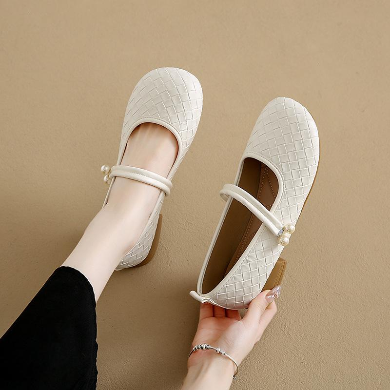 2025 Autumn New Retro Woven Soft Leather Soft Sole Fashion Single Shoes with Pearl Thick Heel Mary Jane Shoes
