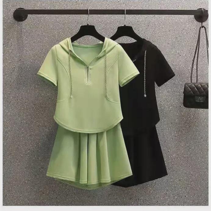 Plus Size Women's Loose Fit Summer Sports Set - Irregular T-Shirt & Wide-Leg Shorts