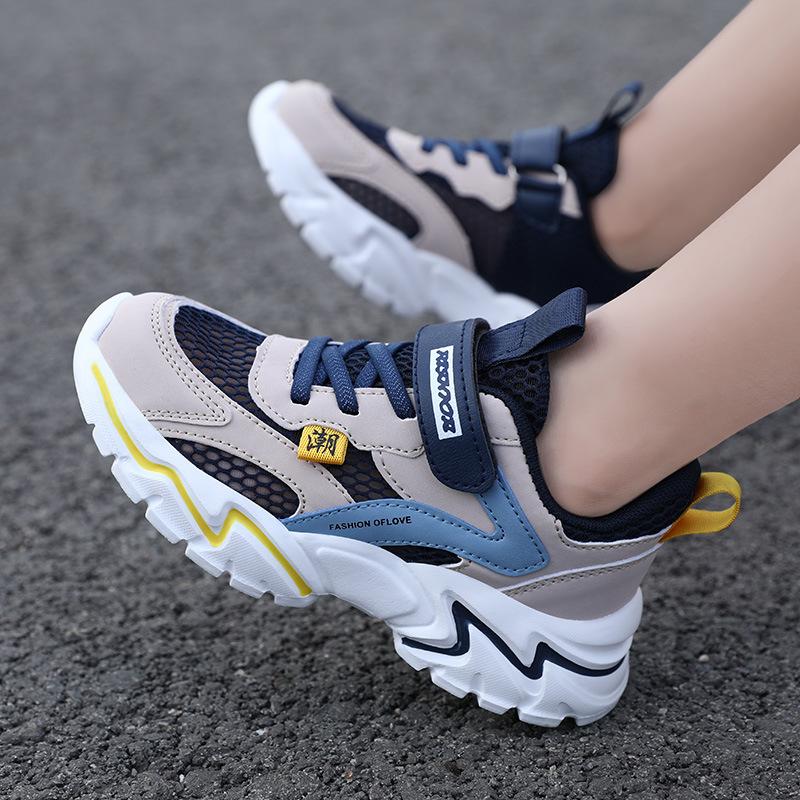 New Mesh Medium and Older Children's Sports Shoes, Light Primary School Children's Running Spring Boys' Soft-soled Breathable Shoes