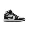 (w) 1 Mid White Black