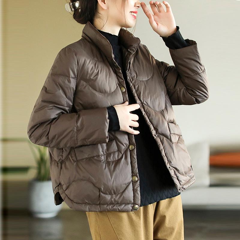Literary and Retro Down Jacket Women's Short 2025 Winter Light Stand-up Collar Warm Small Temperament Casual Top Tide