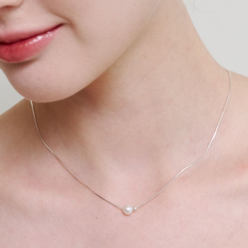 NUOY [Silver 925] Shining Silver Pearl Necklace