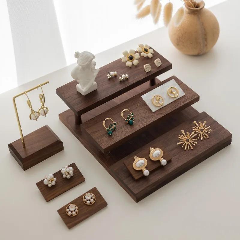 Walnut Wood Jewelry Display Stand Luxury Art Earring Organizer Tray Ring Holder Trinkets Storage Ladder Base Exhibition Jewelery Ornaments Shelf Prop