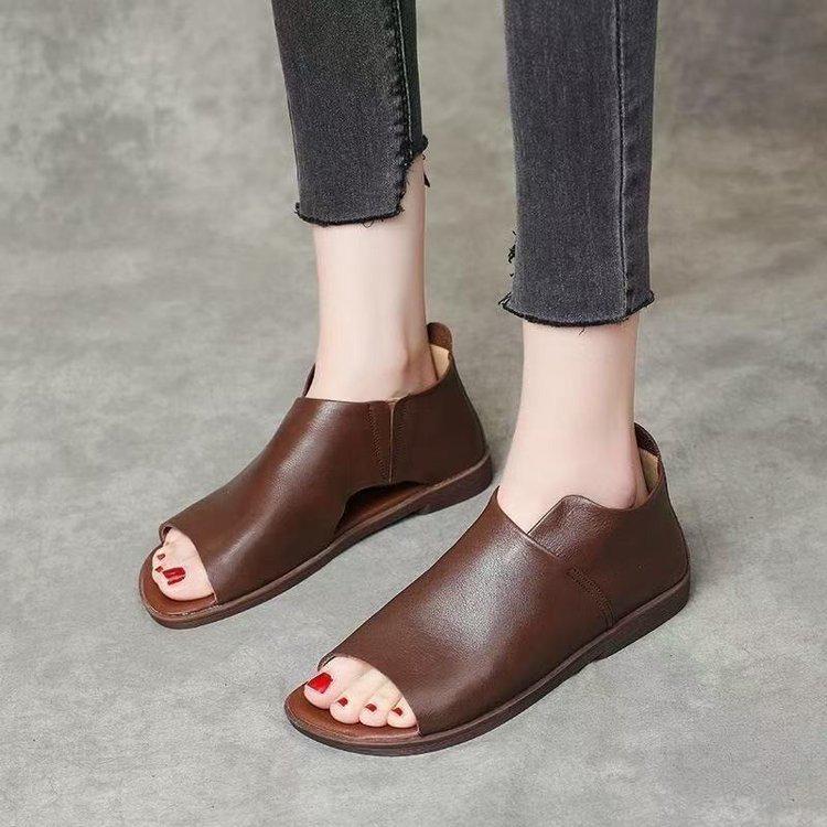 Summer 2025 Women's Peep-Toe British Slip-On Sandals - Soft Leather, Flat Sole, Heel-Covering Roman Style