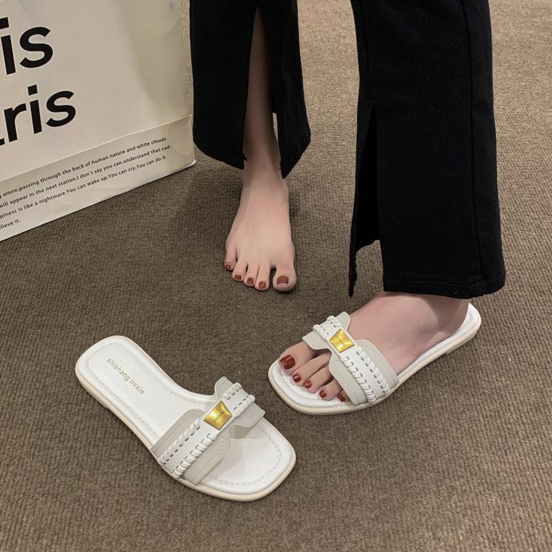 Sandals Outside Slippers Women's 2025 New Summer Women's Shoes Niche Design Sense One-word Flat Shoes