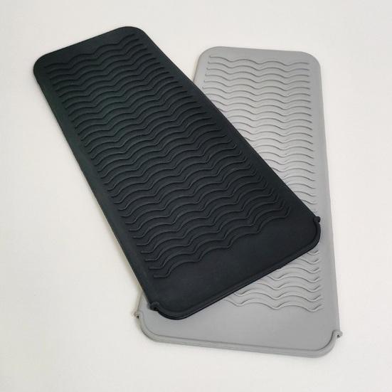 Yousheng Silicone Heat Resistant Mat Hair Straightener Flat Iron Curling Iron Tool Wavy Design Anti-slip Curling Iron Heat Insulation Cover