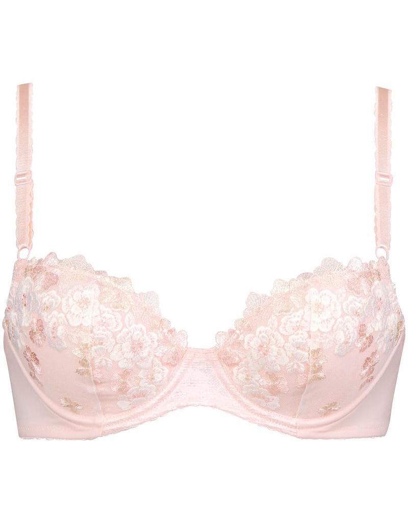 Bra Naturally Plump and Rounded Bust Cotton Blend On the Skin Side of the Cup Up Wired Small and Large PI [Wing/Wacoal] AA-G Cup, Up, [Natural Bra],