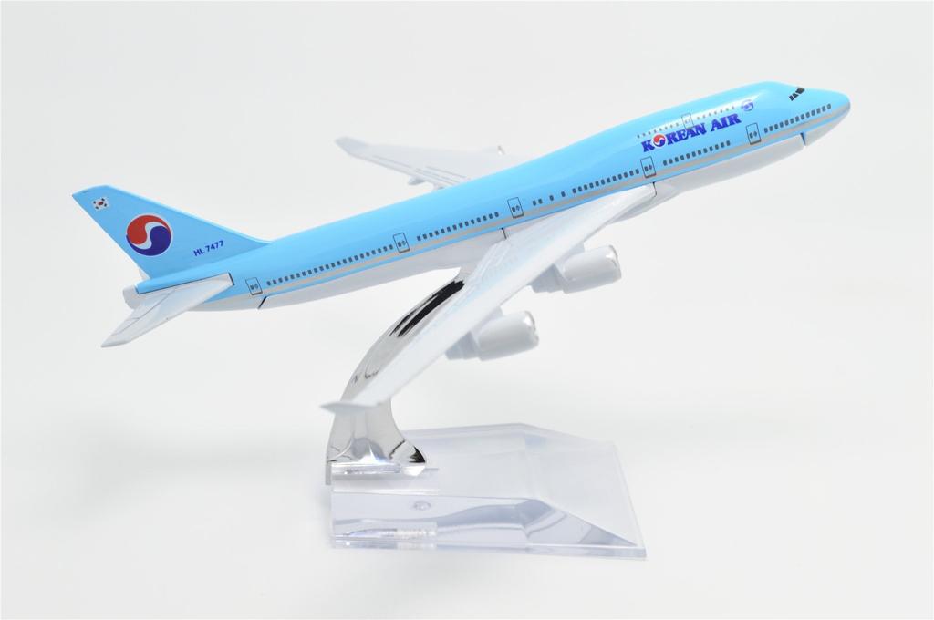 TANG DYNASTY 16cm Korean Air Boeing B747 Alloy Plane Model Toy 1/400