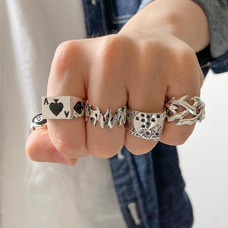 1Set Vintage Gothic Heart Rings Set For Women Men Punk Playing Card Spades Geometric Hollow Butterfly Ring Retro Finger Ring Jewelry