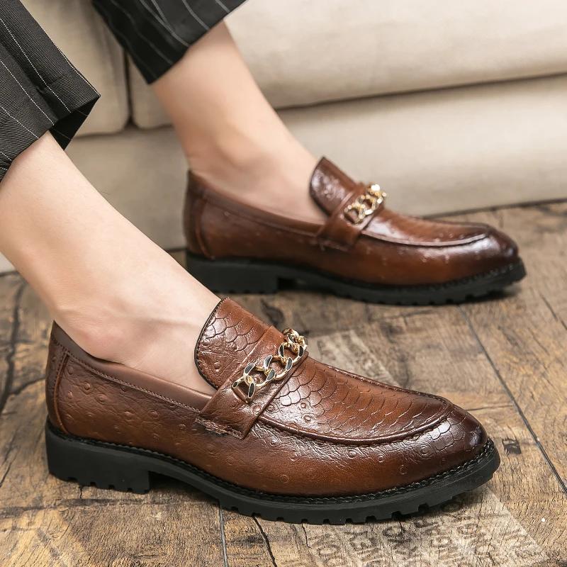 Italian Style Men Casual Leather Shoes Fashion Lightweight Loafers Low Heel Slip-on Outdoor Driving Shoes Flat Designer Shoes