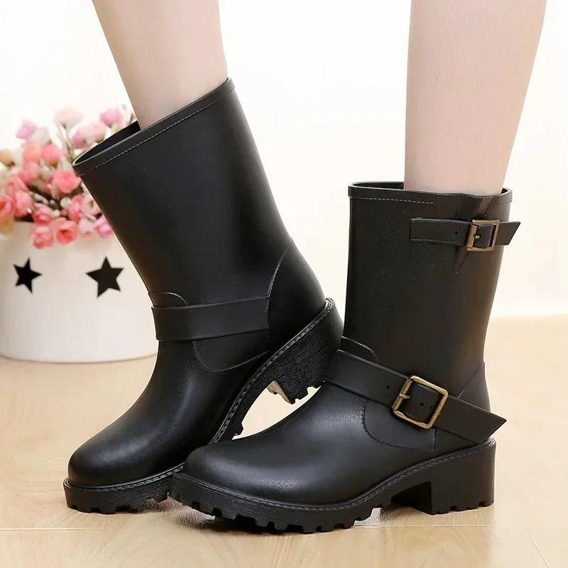 Fashion New Style Quality Fashionable Women's Rain Boots for All Seasons with Thick Non-slip Soles Waterproof Rain Shoes Snow Punk Shoes