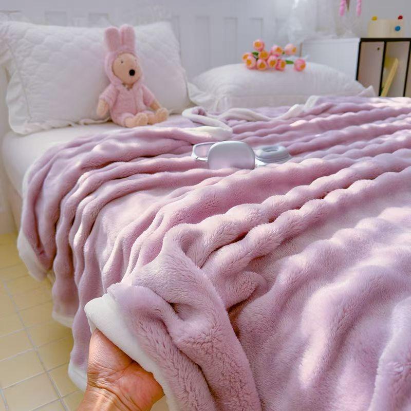 Super Soft Throw Blanket Lavender Premium Silky Flannel Fleece 3D Clouds Stylish Jacquard Lightweight Bed Blanket All Season Use
