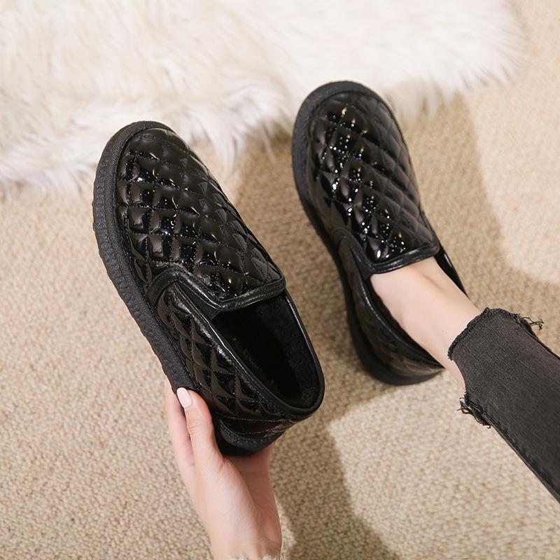 Woman Winter Shoes Plus Plush Keep Warm Casual Slip-on Flat Shoes Ladies Comfort Warm Loafers