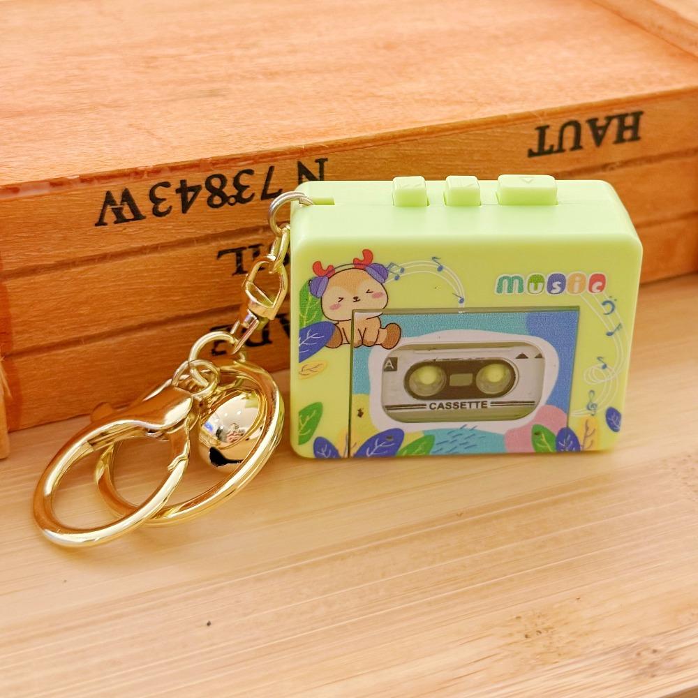 Recordable Recording Music Box Pendant with Music Retro Tape Recorder Keychain Small Gift