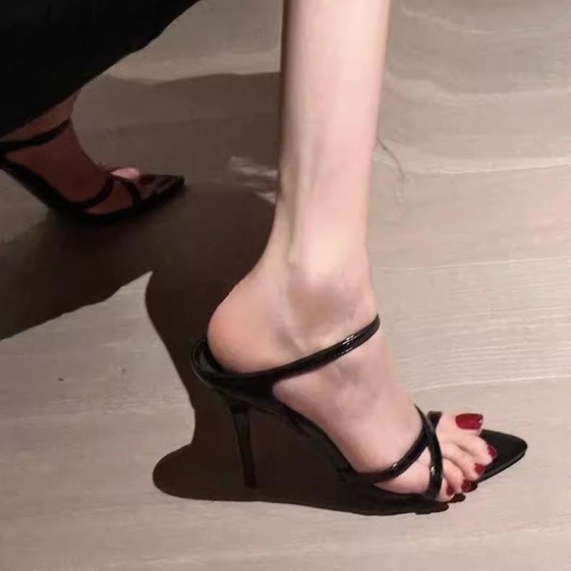 Fashion Fashion New Pointed Toe Open Toe Stiletto Sandals Women Pointed Toe Cross Skinny Strap Sexy High Heels Women Outside Wear