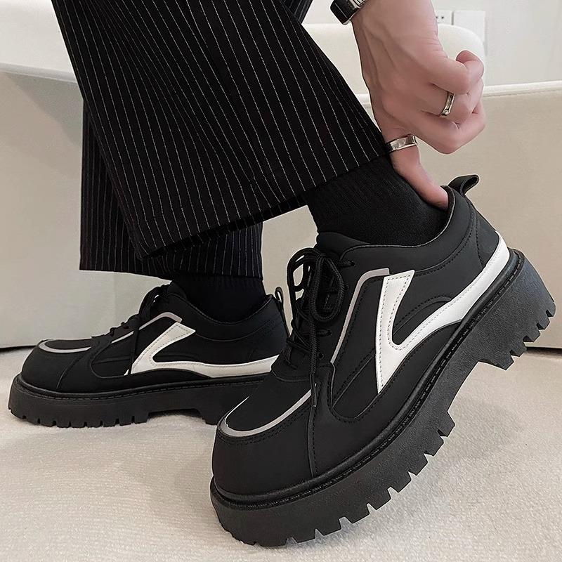 2025 New Men's Wide Toe Lace Up Shoes Vintage Retro Chunky Sole Ankle Boots Casual Comfortable Non-Slip Black Sneakers