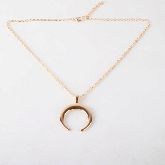 Simple Women Crescent Moon Pendant Chain Necklace Banque Jewelry Birthday Gift