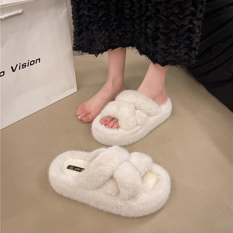 Super Fire Fluffy Slippers Women's 2025 Autumn New Home Wear Cross Versatile Korean Version Soft Bottom Rabbit Fluffy Cotton Mop