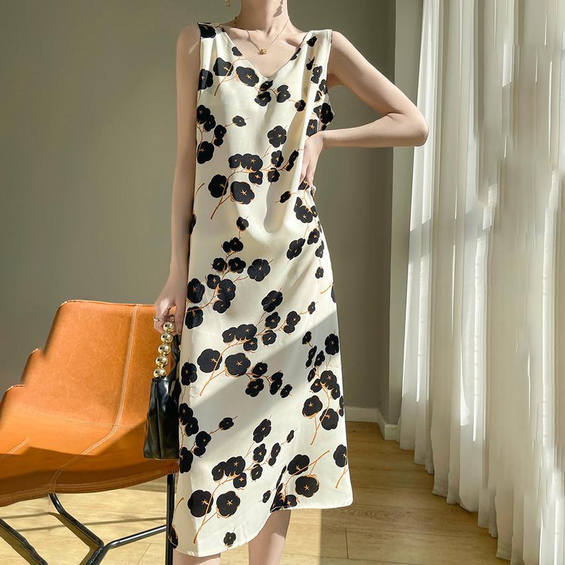 Silk Satin Women's V-neck Print Spaghetti Strap Maxi Dress - Summer 2025 Collection