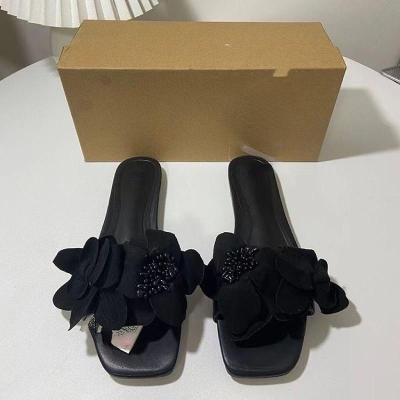 Fashion Summer New Plus Size 43 Women's Slippers Korean Style Fashion Outer Slippers Elegant Flower Ladies Flat Slippers Chaussure Femme