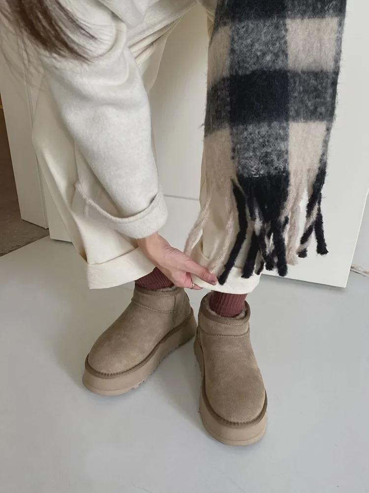 Zhou Dongyu's 2024 Autumn/Winter Women's Fur & Velvet Warm Short Snow Boots with Thick Soles