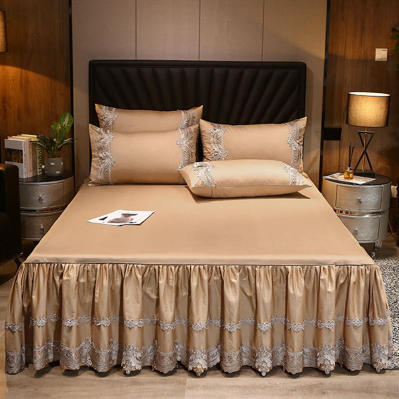 Атлас в европейском стиле 60-х годов, длинноволокнистый хлопок, кружевная юбка-кровать, трехсекционное хлопковое нескользящее покрывало, комплект из трех предметов 1,5 M1,8 M