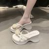 French Retro Flower Wedge Heel One-word Slippers Women's Summer Wear 2025 New Versatile Skirt Thick-soled Cool Slippers