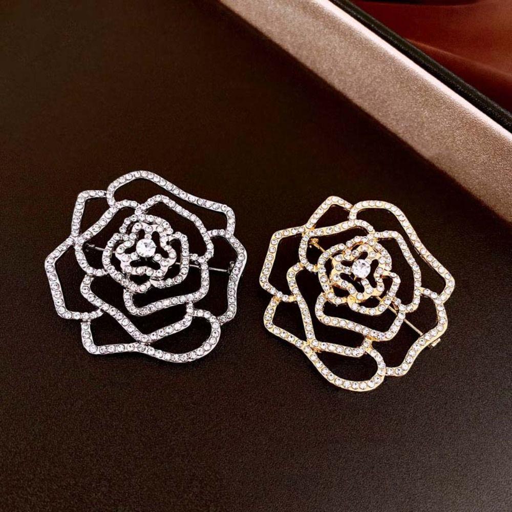 Korean Style Suit Collar Pin Full Rhinestone Rhinestone Brooch Hollow Camellia Brooch Decoration
