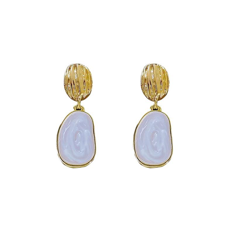 White Irregular Waterdrop Pendant Earring for Women Korean Geometry New Fashion Party Jewelry Girl Gift Earrings Accessory