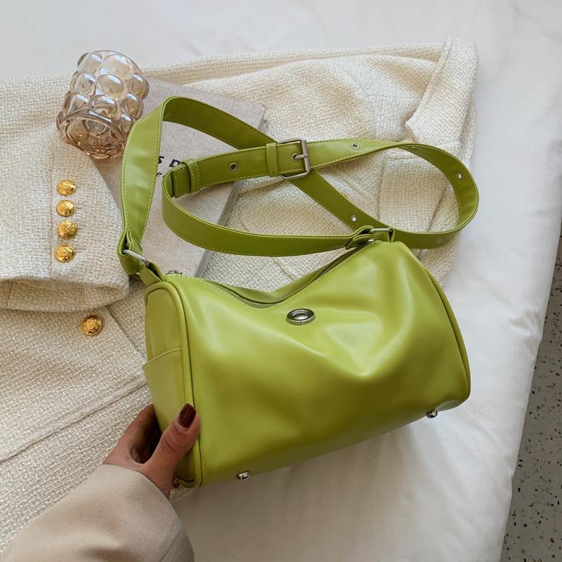 IELGY Cylinder Bag, Casual Soft Leather Bucket Bag, Street Hip-hop Shoulder Oblique Span Bag.