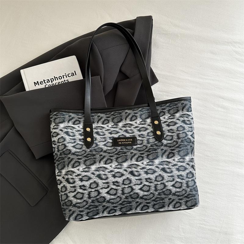 Popular Textured Bag Women'S Autumn And Winter Leopard Print Tote Bag Women'S Large-Capacity Commuting Shoulder Bag