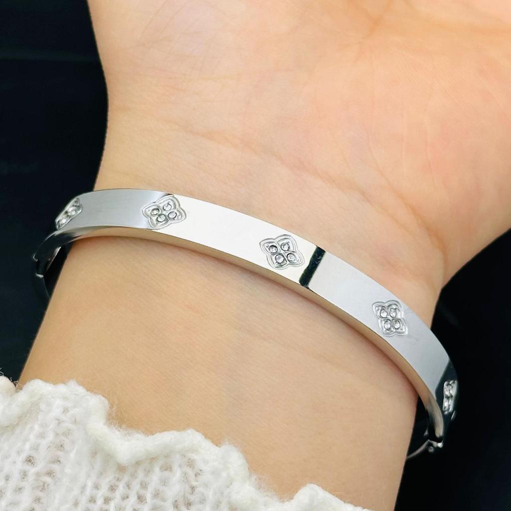 High-End Women's Silver Titanium Steel Zircon Bangle Bracelet