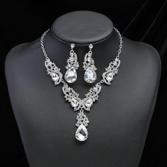 Women Necklace Earrings Set Luxury Symmetric Retro Rhinestone Hollow Out Anti-allergy Hanging