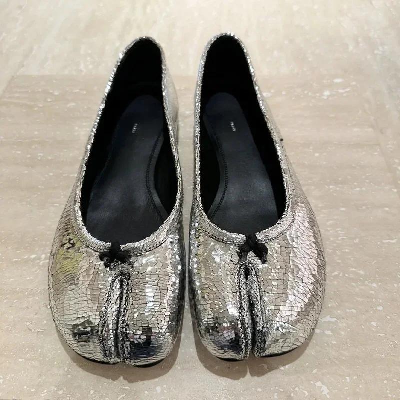 Designer Split Toe Flat Mule Pumps Women Ninjas Casual Soft Sole Loafers Fall Retro Comfy Fashions Ballet Shoes Mary Jane Pumps