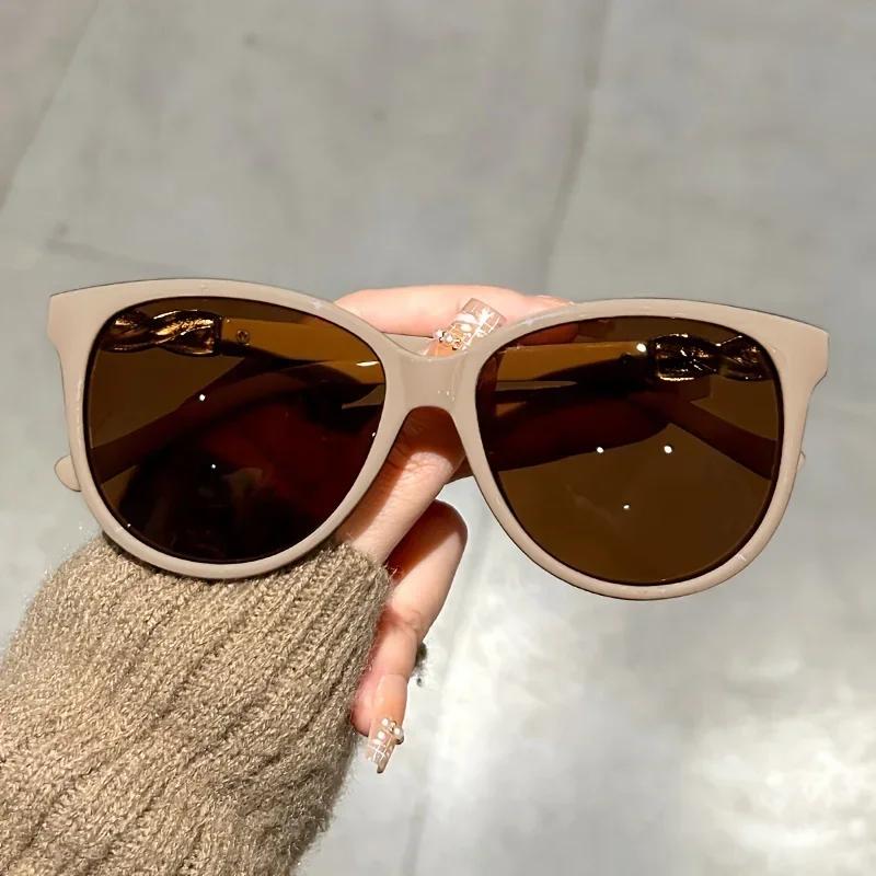 2025 New Cat Eye Sunglasses for Women Unisex Vintage Outdoor UV400 Sunproof Goggles Men Fashion Round Frame Sunshades Eyewear