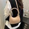 2025 Season New Portable Crescent Bag Women's Fashion Sense Armpit Bag Casual Simple Commuter Shoulder Women's Bag