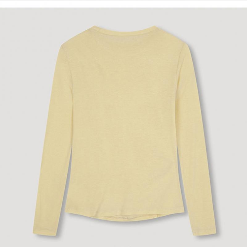 She S miSS Two Tuck Round Neck Wool T ShirT