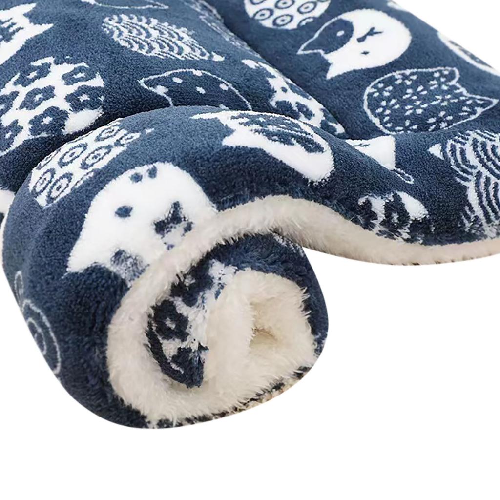 Pet Cushion Thickened Warm Dog House In Autumn And Winter Cat Blanket Non Slip Cushion