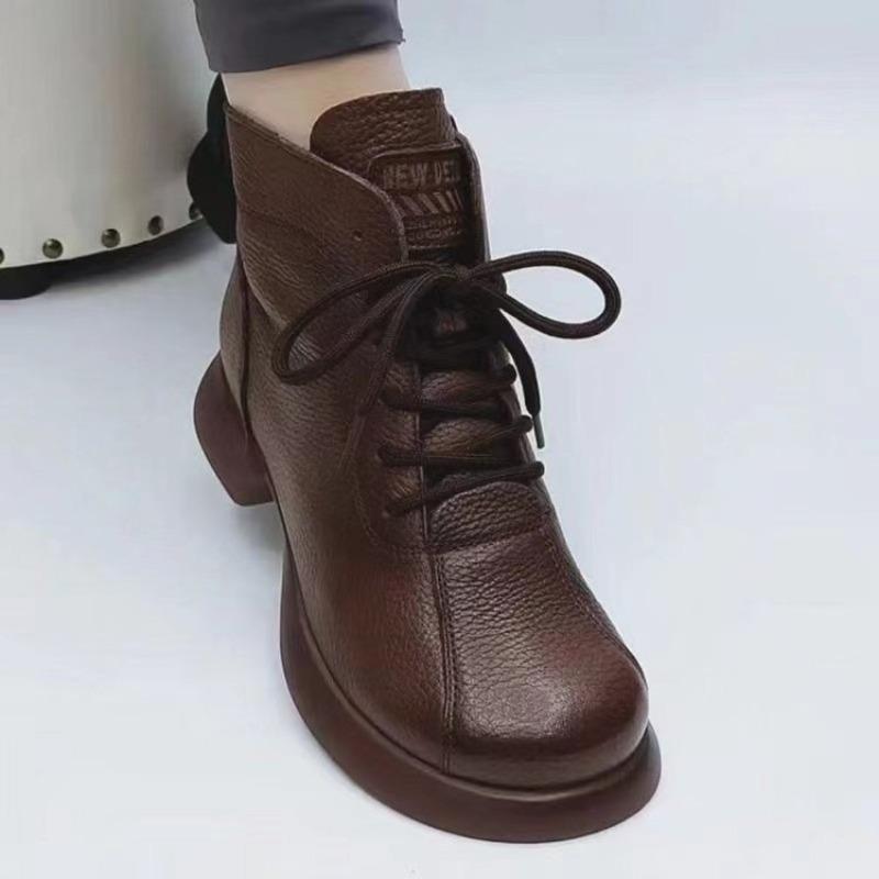 Soft Leather Shoes, Short-top Women's Boots, New Martin Boots, Comfortable and Versatile, Retro Thick-soled Boots