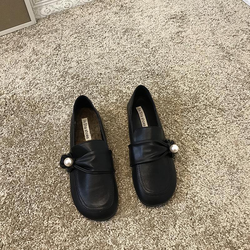 Female Footwear with Crystals Loafers Women's Shoes Diamond Leather Rhinestone Bow 2024 New Luxury Cheap Spring Korean On Offer