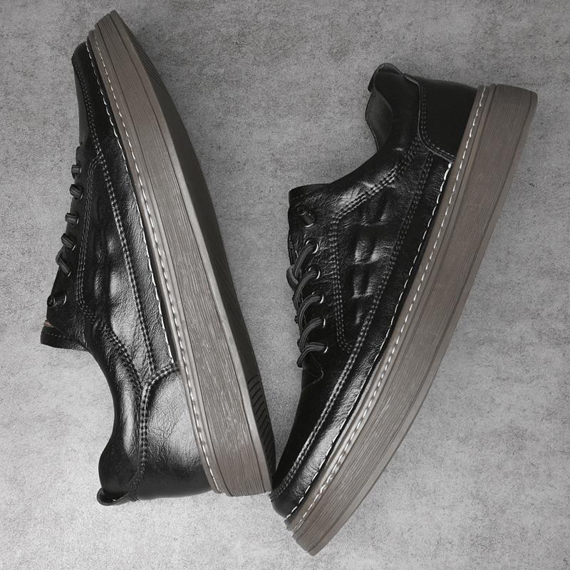 Comfy Leather Men Shoes Personality Men's Casual Shoes Comfortable Male Sneakers Lace Up Skate Flats for Man New Vulcanize Shoes