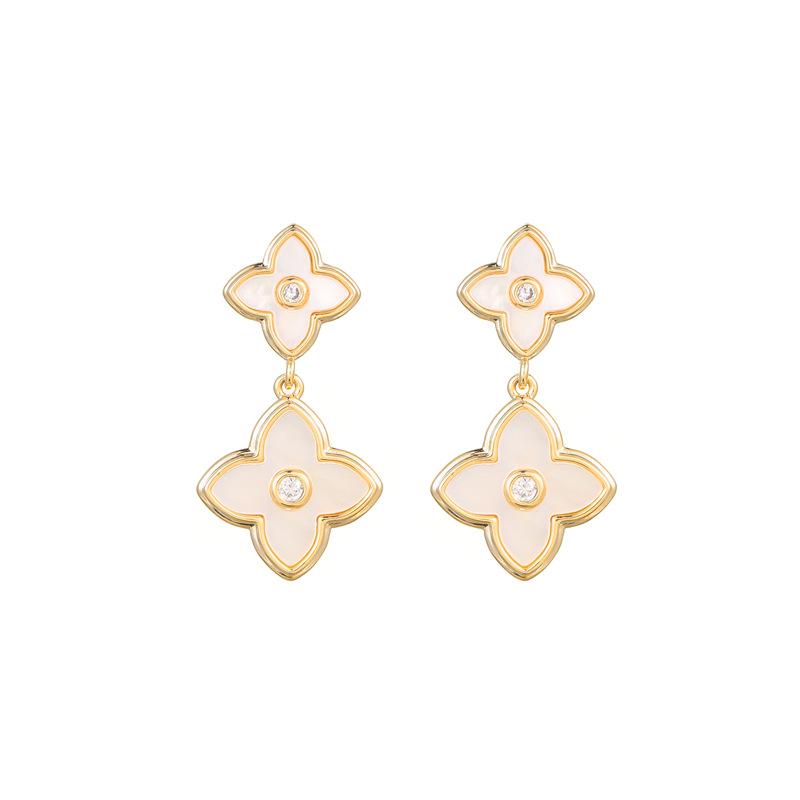 2024 Elegant Shell Four-leaf Flower Earrings S925 Silver Needle High-end Unique Design Fashionable and Versatile Earrings