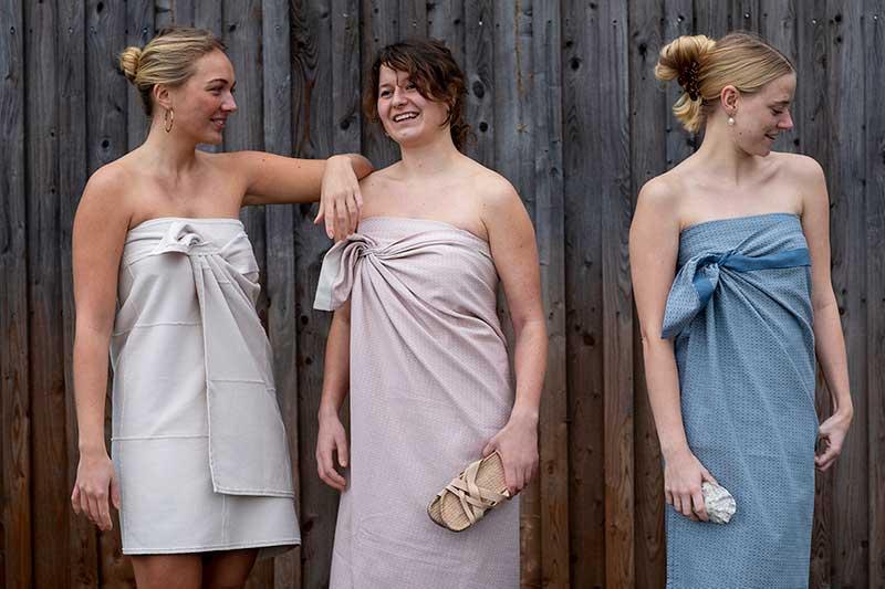 Calm Towel To Wrap - Dark Grey