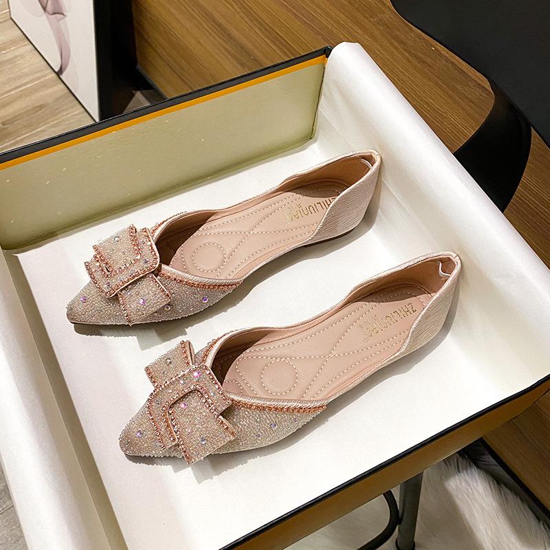 Plus Size Flats Shoes for Women Spring Pointed Toe Beautiful Bowknot Loafers Girl Slip-on Rhinestone Boat Shoes Summer Sandals