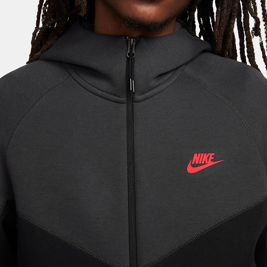 New Nike Sportswear Tech Fleece Jacket Men's Black/Dark Smoke Gray/Light Red FB7922-013