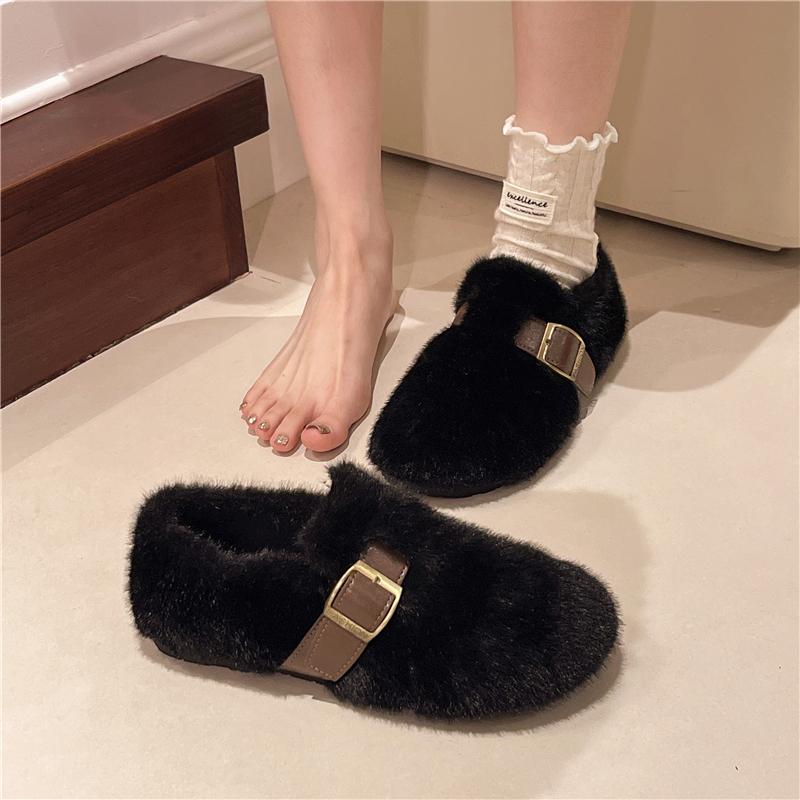 Fashion Faux Fur Women Casual Female Sneakers White Leather Shoes Slip-on Loafers Fur Soft Moccasin Slip On New Winter Soft Ballet Flats