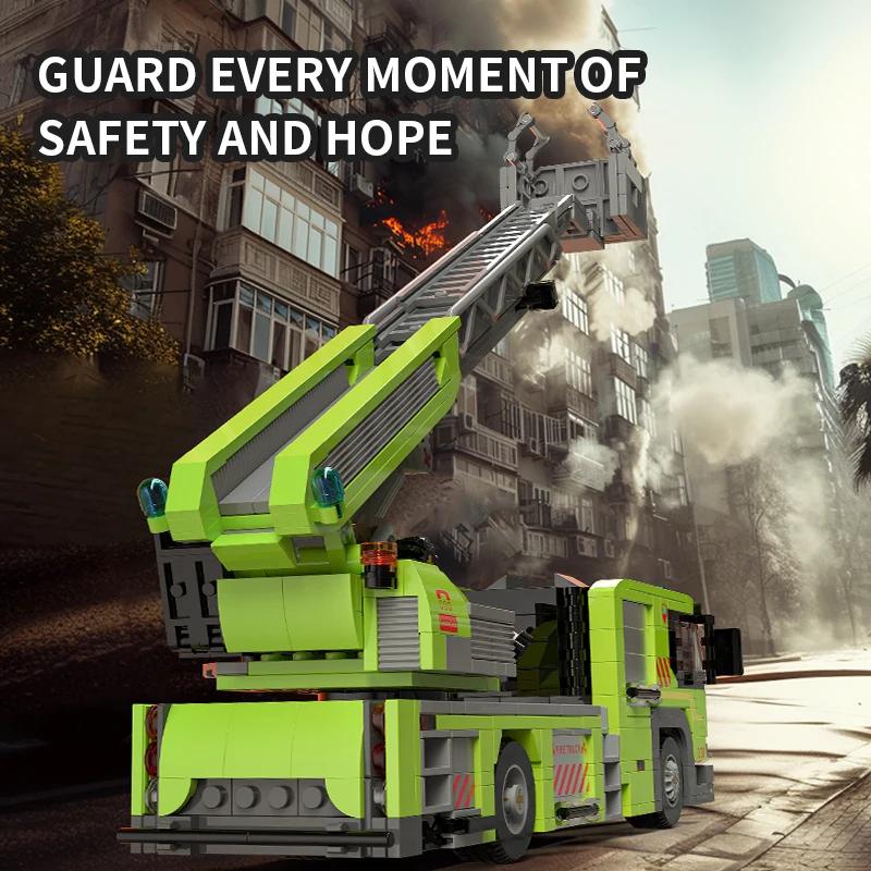 824PCS Fire Crane Engineer Truck Building Blocks Classic Turntable Ladder Fire Engine Model Bricks Diy Toys Kids Holiday Gifts