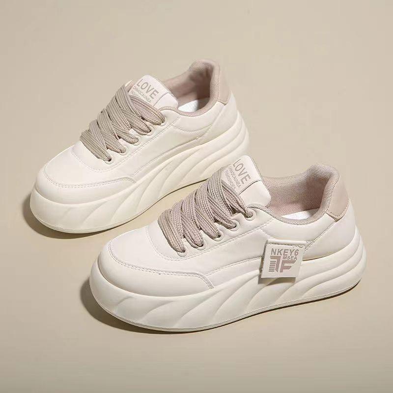 Women's Shoes Autumn New Platform White Shoes High-Grade Increased Lightweight Casual Sports Skate Shoes
