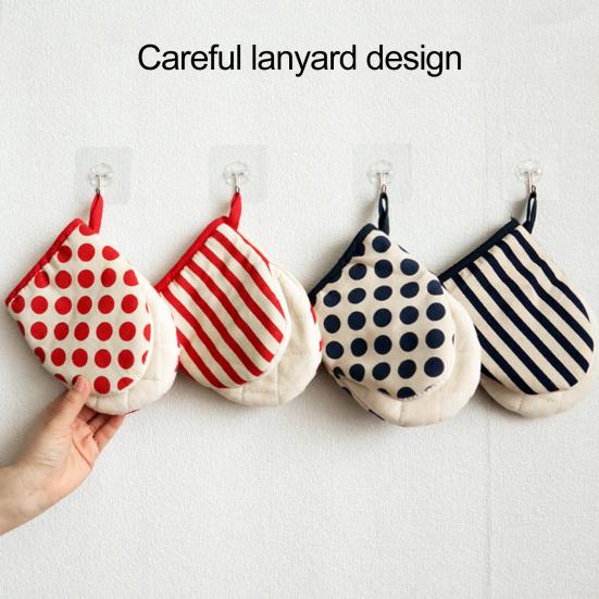 1Pc Insulation Glove Thickened Heat Insulation Glove Lanyard Design Microwave Oven Baking Glove for Kitchen